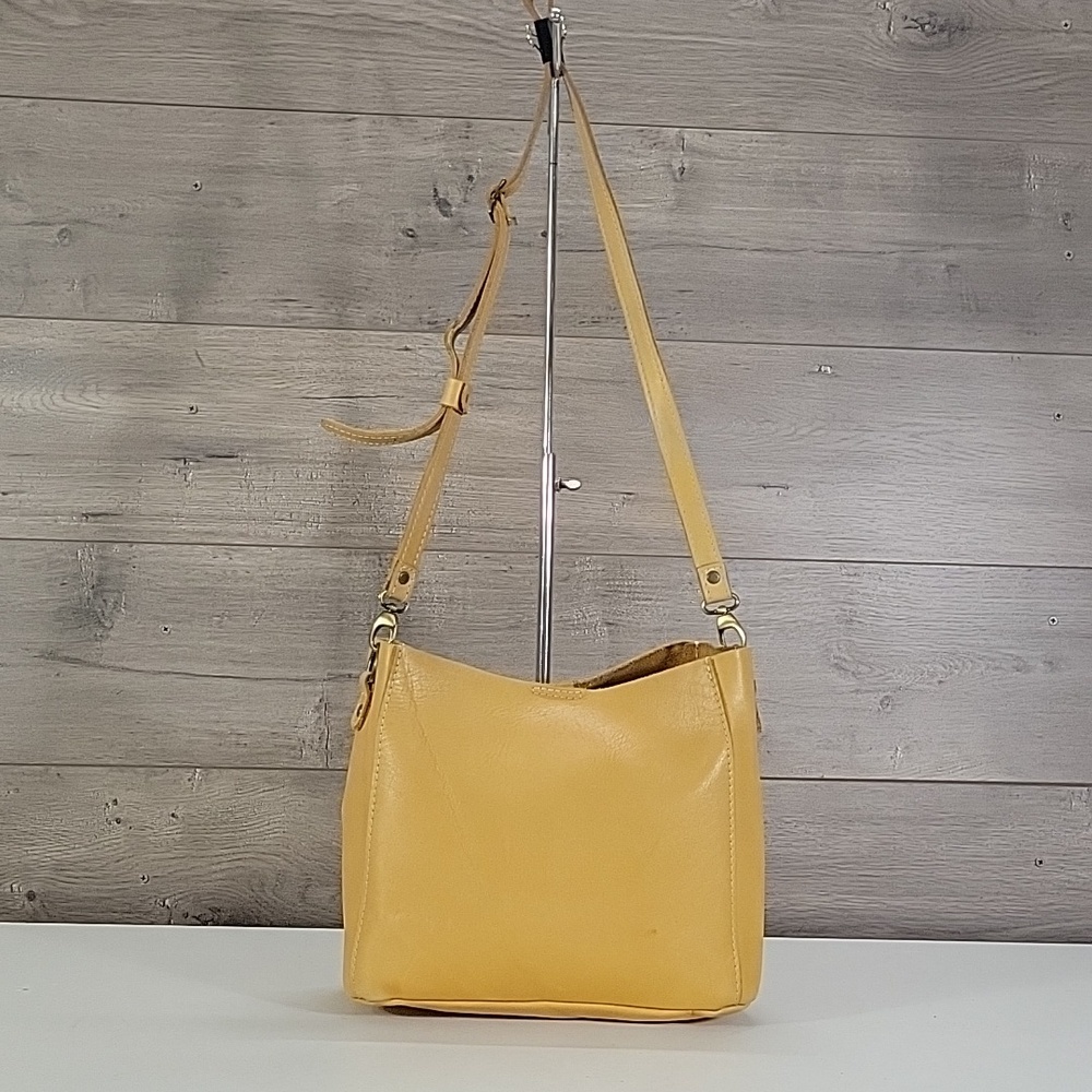 Portland Leather Tan Crossbody Shoulder Bag Tote Handbag Purse